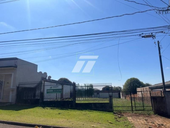Casa à Venda, 715 m² em Cancelli - Cascavel