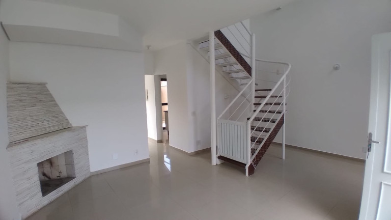 Imagem Casa com 3 Quartos à Venda, 98 m² em Granja Viana - Cotia Imagem Casa com 3 Quartos à Venda, 98 m² em Granja Viana - Cotia