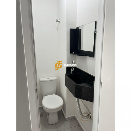 Imagem Casa com 2 Quartos à Venda, 50 m² em Espinheiros - Itajaí