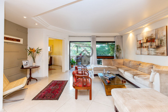 Imagem Apartamento com 4 Quartos à Venda, 200 m² em Moema - São Paulo Imagem Apartamento com 4 Quartos à Venda, 200 m² em Moema - São Paulo