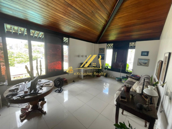 Imagem Imóvel com 4 Quartos à Venda, 350 m² em Candeal - Salvador Imagem Imóvel com 4 Quartos à Venda, 350 m² em Candeal - Salvador