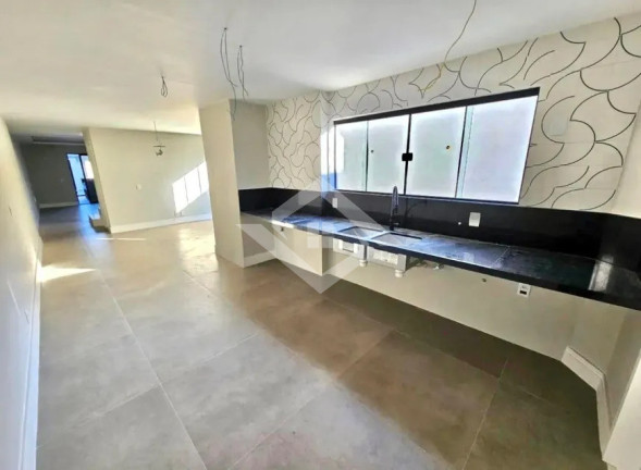 Imagem Casa com 4 Quartos à Venda, 297 m² em Barra Da Tijuca - Rio De Janeiro Imagem Casa com 4 Quartos à Venda, 297 m² em Barra Da Tijuca - Rio De Janeiro
