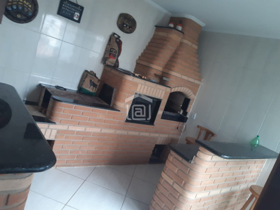 Imagem Casa com 4 Quartos à Venda, 129 m² em Jardim Kennedy - Poços De Caldas