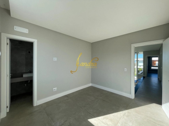 Imagem Casa de Condomínio com 4 Quartos à Venda, 239 m² em Centro - Xangri-la