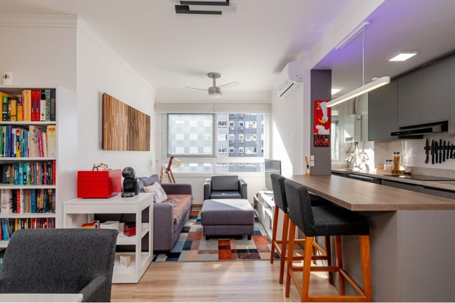 Apartamento com 2 Quartos à Venda, 57 m² em São Sebastião - Porto Alegre