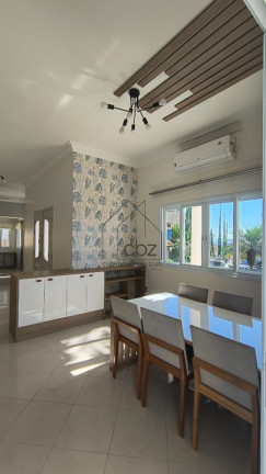 Imagem Casa com 3 Quartos à Venda, 323 m² em Residencial Dos Lagos - Itupeva Imagem Casa com 3 Quartos à Venda, 323 m² em Residencial Dos Lagos - Itupeva