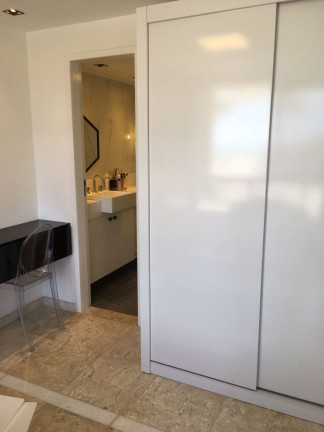 Imagem Imóvel com 2 Quartos à Venda, 81 m² em Pituba - Salvador Imagem Imóvel com 2 Quartos à Venda, 81 m² em Pituba - Salvador