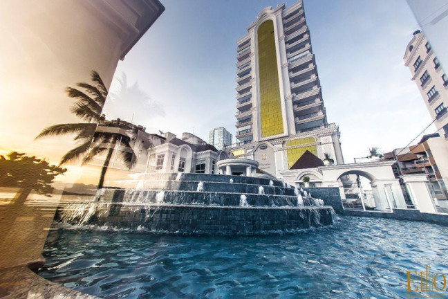 Apartamento com 4 Quartos à Venda, 217 m² em Meia Praia - Itapema