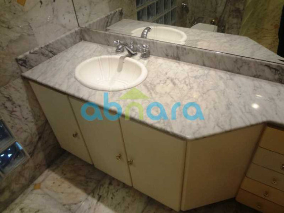 Imagem Apartamento com 4 Quartos à Venda, 250 m² em Copacabana - Rio De Janeiro Imagem Apartamento com 4 Quartos à Venda, 250 m² em Copacabana - Rio De Janeiro