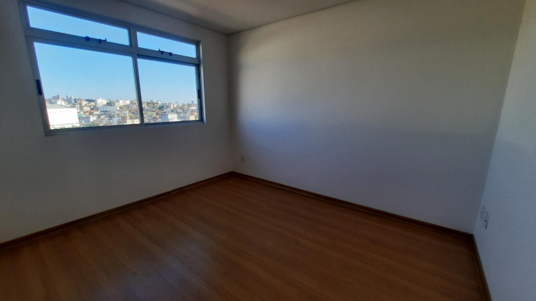 Imagem Cobertura com 4 Quartos à Venda, 200 m² em Eldorado - Contagem
