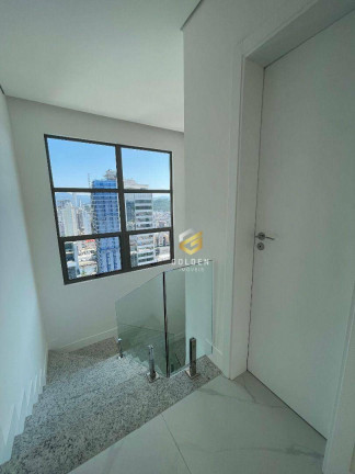 Imagem Apartamento com 5 Quartos à Venda, 321 m² em Pioneiros - Balneário Camboriú Imagem Apartamento com 5 Quartos à Venda, 321 m² em Pioneiros - Balneário Camboriú