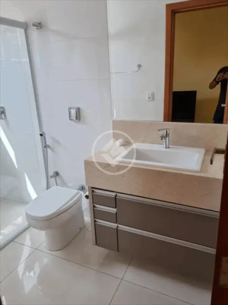 Imagem Casa com 3 Quartos à Venda, 215 m² em Condomínio Portal Do Sol Green - Goiânia Imagem Casa com 3 Quartos à Venda, 215 m² em Condomínio Portal Do Sol Green - Goiânia
