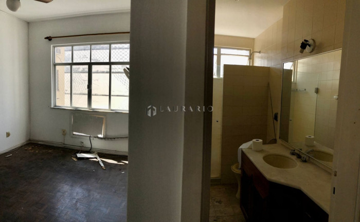 Imagem Apartamento com 2 Quartos à Venda, 95 m² em Copacabana - Rio De Janeiro