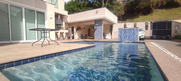 Imagem Casa com 5 Quartos à Venda, 651 m² em Prata - Teresópolis Imagem Casa com 5 Quartos à Venda, 651 m² em Prata - Teresópolis