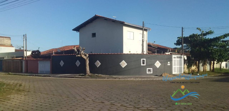 Casa com 3 Quartos à Venda, 103 m² em Grandesp - Itanhaém