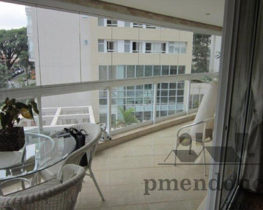 Imagem Apartamento com 3 Quartos à Venda, 170 m² em Pacaembu - São Paulo Imagem Apartamento com 3 Quartos à Venda, 170 m² em Pacaembu - São Paulo