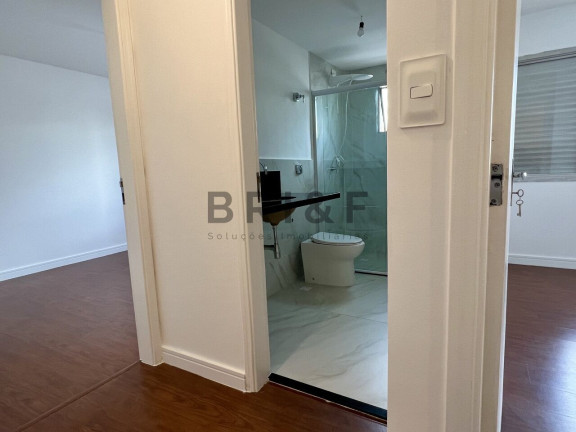 Imagem Casa com 2 Quartos à Venda, 85 m² em Vila Olímpia - São Paulo Imagem Casa com 2 Quartos à Venda, 85 m² em Vila Olímpia - São Paulo