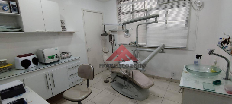 Imagem Sala Comercial à Venda, 31 m² em Centro - Niterói Imagem Sala Comercial à Venda, 31 m² em Centro - Niterói