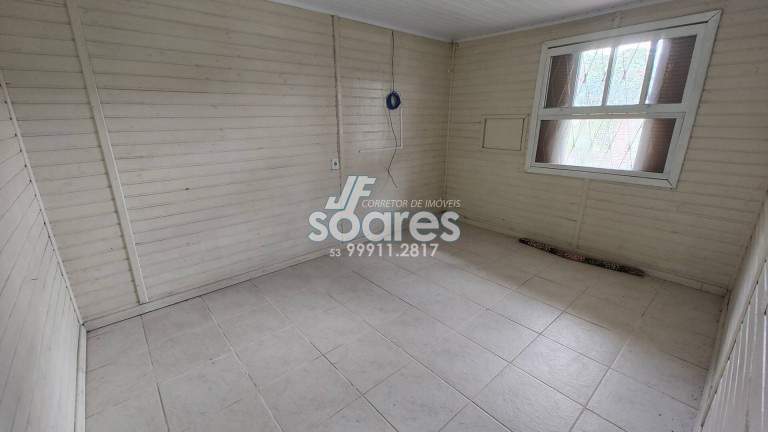 Imagem Casa com 4 Quartos à Venda, 144 m² em Laranjal - Pelotas