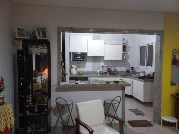 Imagem Casa com 3 Quartos à Venda, 180 m² em Caiçara - Praia Grande Imagem Casa com 3 Quartos à Venda, 180 m² em Caiçara - Praia Grande