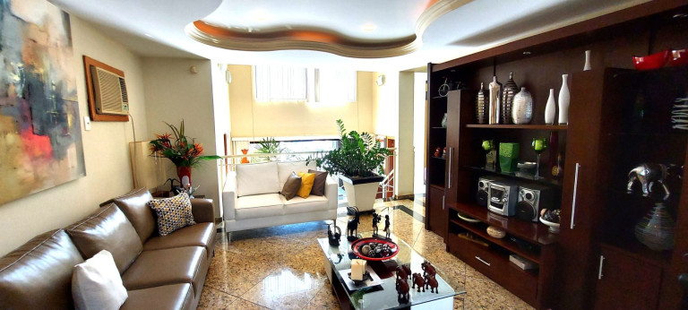 Imagem Casa com 4 Quartos à Venda, 500 m² em Camboinhas - Niterói Imagem Casa com 4 Quartos à Venda, 500 m² em Camboinhas - Niterói