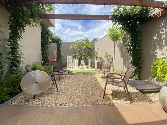 Imagem Casa com 3 Quartos à Venda, 288 m² em Centro - Bady Bassitt Imagem Casa com 3 Quartos à Venda, 288 m² em Centro - Bady Bassitt