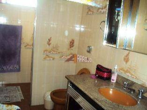 Imagem Casa com 3 Quartos à Venda, 234 m² em Penha De França - São Paulo Imagem Casa com 3 Quartos à Venda, 234 m² em Penha De França - São Paulo