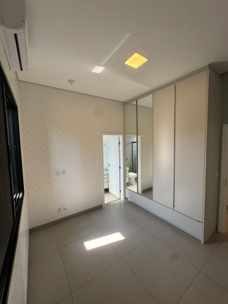 Imagem Casa de Condomínio com 4 Quartos à Venda, 280 m² em Residencial Lago Sul - Bauru