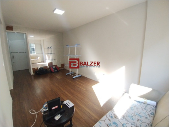Imagem Apartamento com 2 Quartos à Venda, 91 m² em Centro - Florianópolis Imagem Apartamento com 2 Quartos à Venda, 91 m² em Centro - Florianópolis