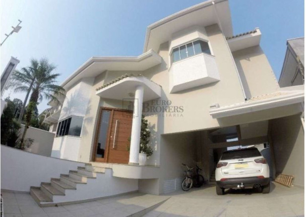 Imagem Casa com 3 Quartos à Venda, 304 m² em Ariribá - Balneário Camboriú