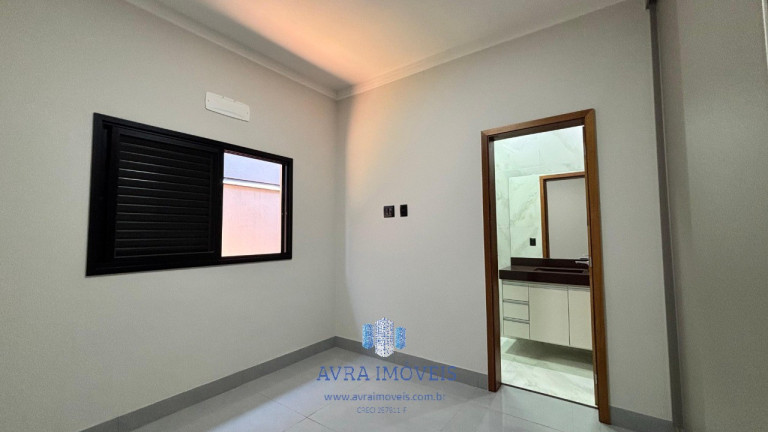 Imagem Imóvel com 3 Quartos à Venda, 152 m² em Jardim Cybelli - Ribeirão Preto Imagem Imóvel com 3 Quartos à Venda, 152 m² em Jardim Cybelli - Ribeirão Preto