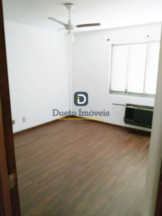 Imagem Apartamento com 2 Quartos à Venda, 79 m² em Centro - Santa Maria