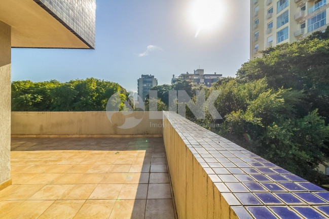 Imagem Imóvel com 2 Quartos à Venda, 134 m² em Petrópolis - Porto Alegre