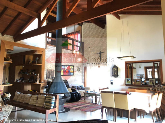 Imagem Casa com 6 Quartos à Venda, 550 m² em Chacaras Catagua - Taubaté Imagem Casa com 6 Quartos à Venda, 550 m² em Chacaras Catagua - Taubaté