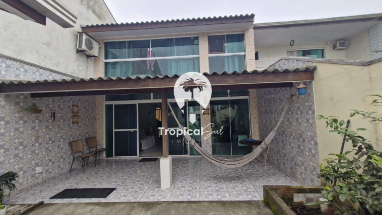 Casa com 2 Quartos à Venda, 163 m² em Guapê - Pontal Do Parana