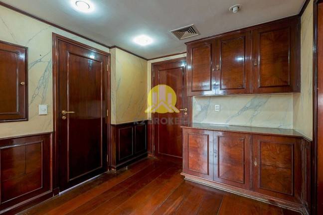 Imagem Apartamento com 3 Quartos à Venda, 185 m² em Itaim Bibi - São Paulo