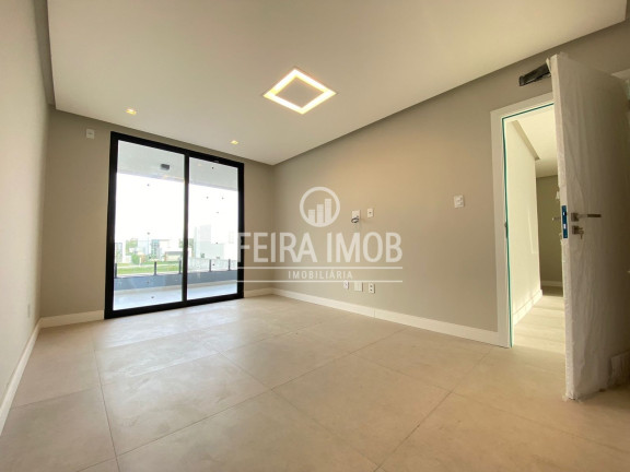 Imagem Casa com 4 Quartos à Venda, 330 m² em Papagaio - Feira De Santana Imagem Casa com 4 Quartos à Venda, 330 m² em Papagaio - Feira De Santana