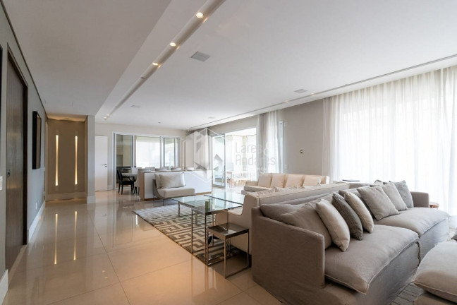 Imagem Apartamento com 4 Quartos à Venda, 405 m² em Moema - São Paulo