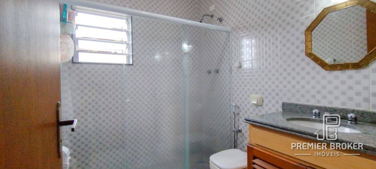 Imagem Casa com 4 Quartos à Venda, 200 m² em Araras - Teresópolis