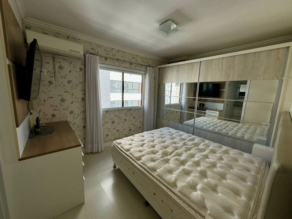 Imagem Apartamento com 3 Quartos à Venda, 131 m² em Centro - Balneário Camboriú