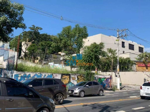 Terreno à Venda, 900 m² em Morumbi - São Paulo