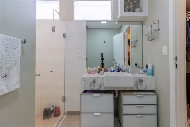 Imagem Imóvel com 3 Quartos à Venda, em Jardim Paulista - São Paulo Imagem Imóvel com 3 Quartos à Venda, em Jardim Paulista - São Paulo