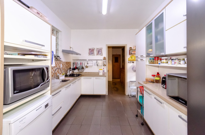 Imagem Casa com 4 Quartos à Venda, 332 m² em Petrópolis - Porto Alegre