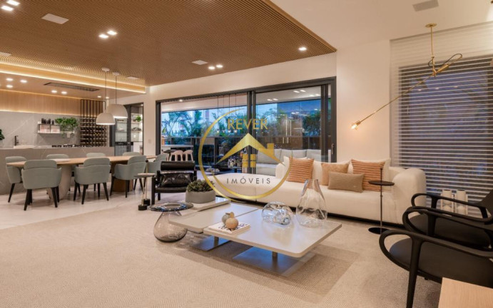 Apartamento com 3 Quartos à Venda, 212 m² em Cambuí - Campinas