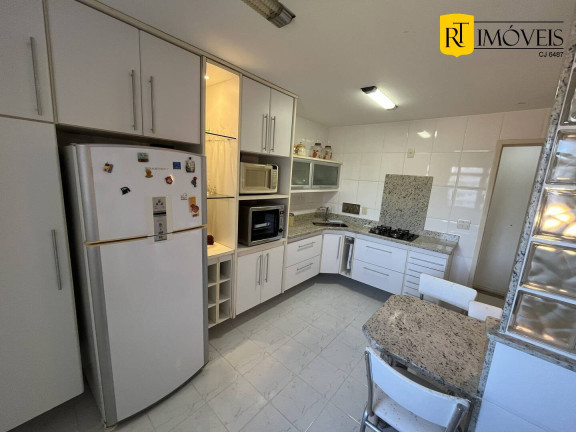 Imagem Apartamento com 3 Quartos à Venda, 111 m² em Braga - Cabo Frio Imagem Apartamento com 3 Quartos à Venda, 111 m² em Braga - Cabo Frio