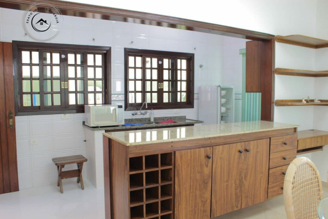 Imagem Casa com 3 Quartos para Alugar ou Temporada, 500 m² em Jardim Virgínia - Guarujá Imagem Casa com 3 Quartos para Alugar ou Temporada, 500 m² em Jardim Virgínia - Guarujá