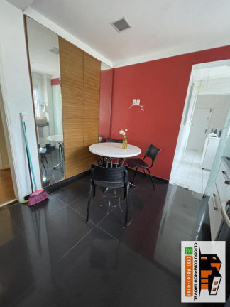 Imagem Apartamento com 4 Quartos à Venda, 190 m²
