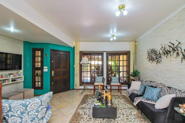 Imagem Casa com 3 Quartos à Venda,  em Cavalhada - Porto Alegre