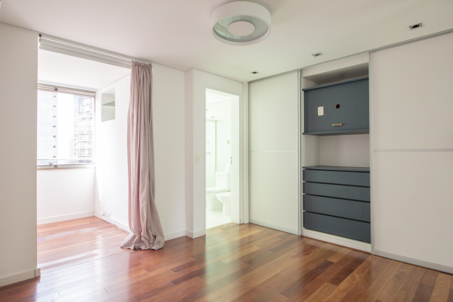 Imagem Casa com 3 Quartos à Venda, 326 m² em Sumaré - São Paulo