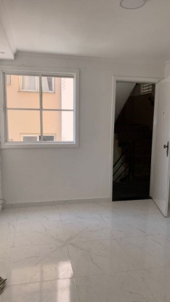 Imagem Apartamento com 2 Quartos para Alugar, 42 m² em Jardim América - Poá